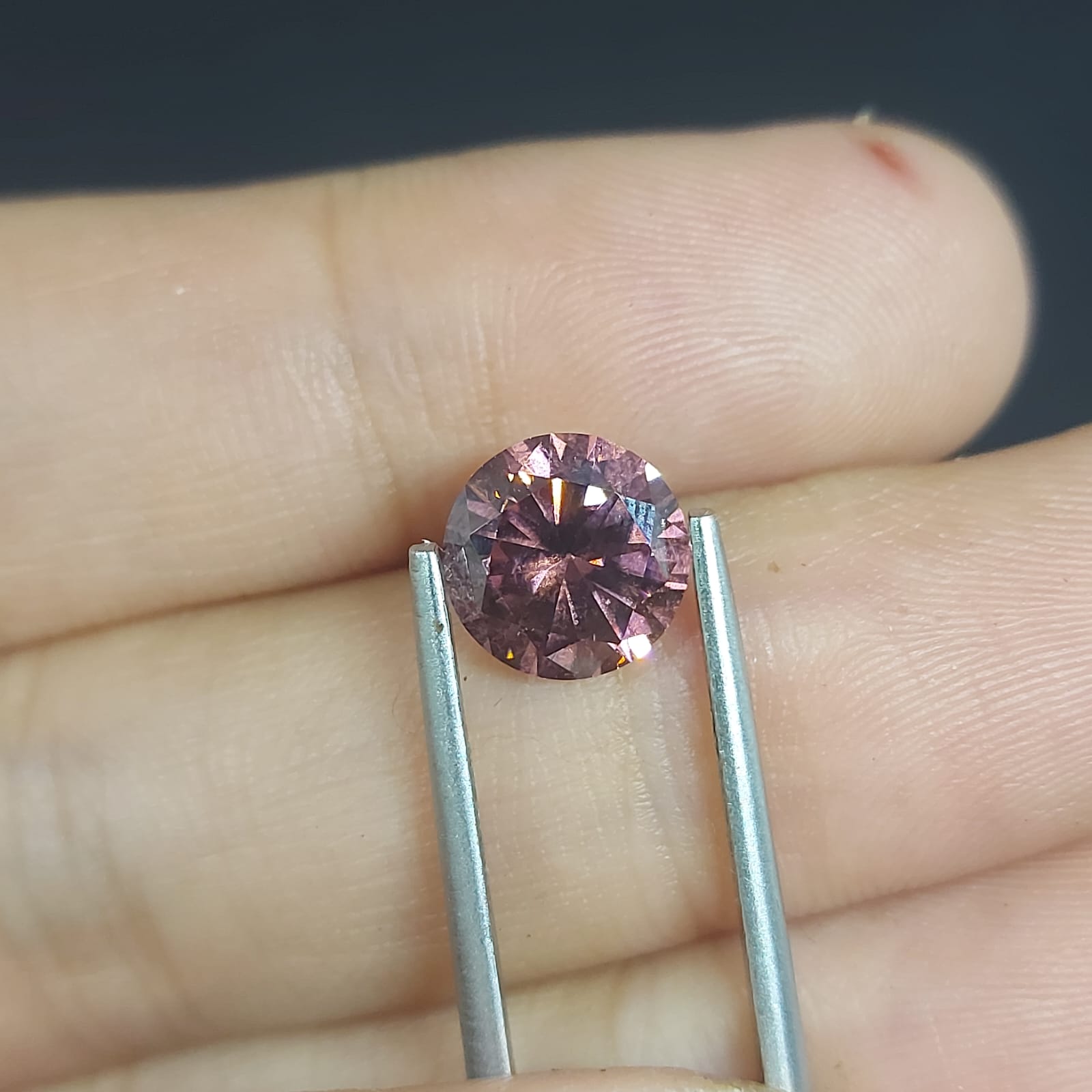 煙燻粉紅圓鑽 2卡