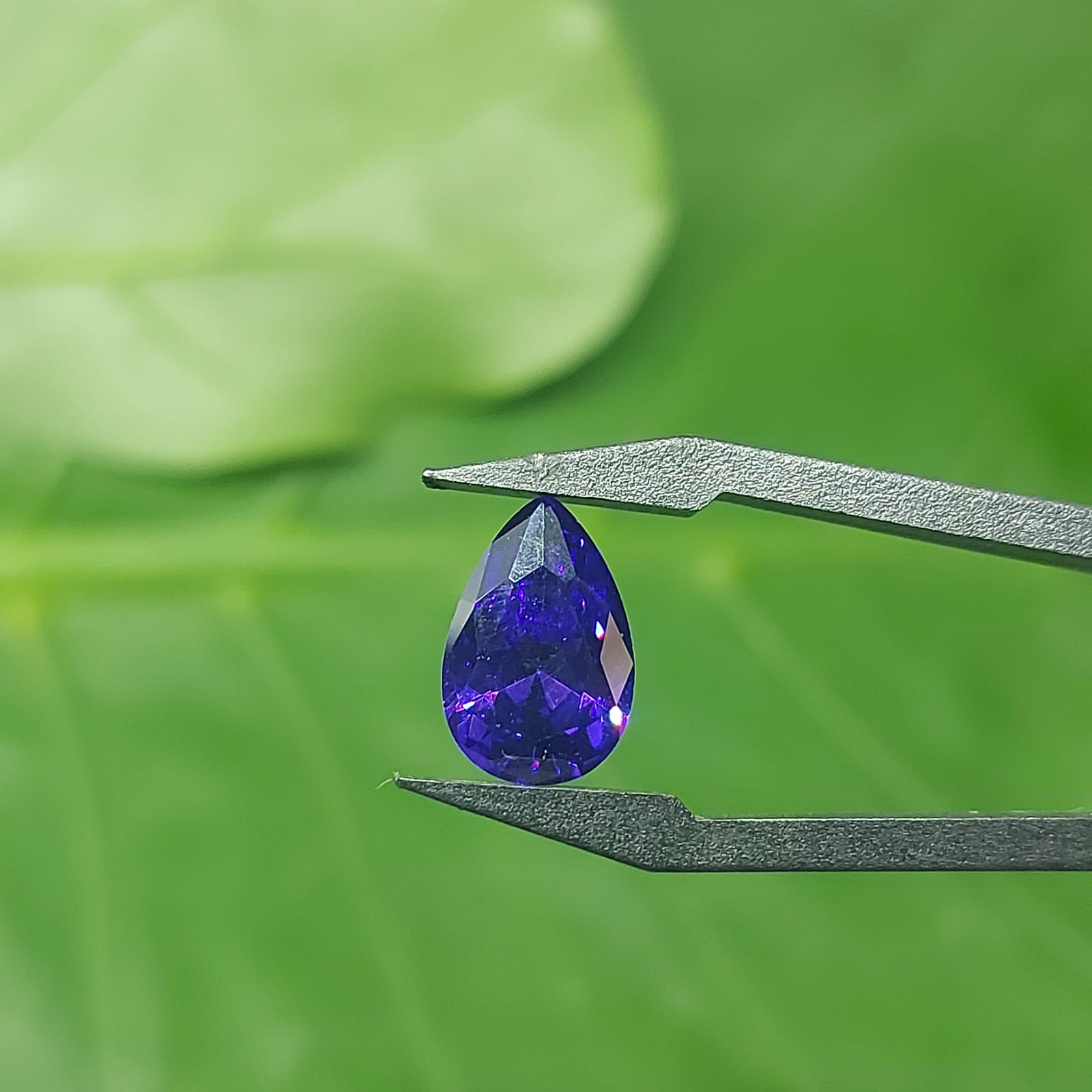 「幻影藍」(Phantom Blue)梨形