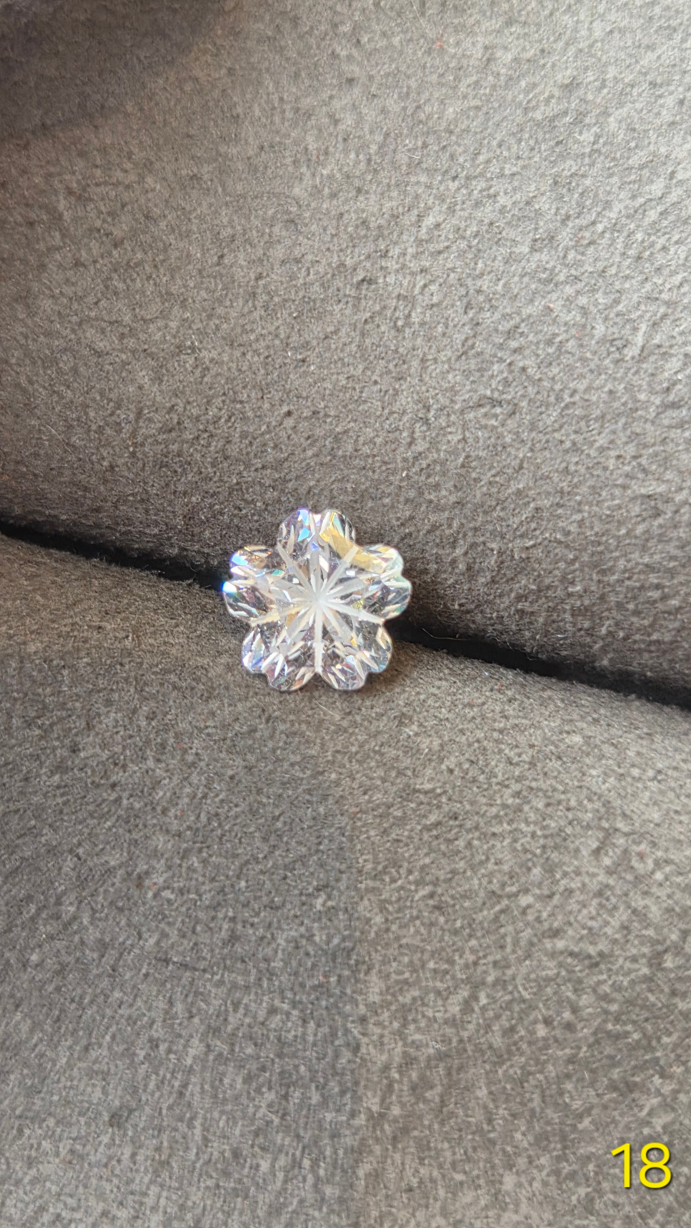 櫻花 018 鑽白色