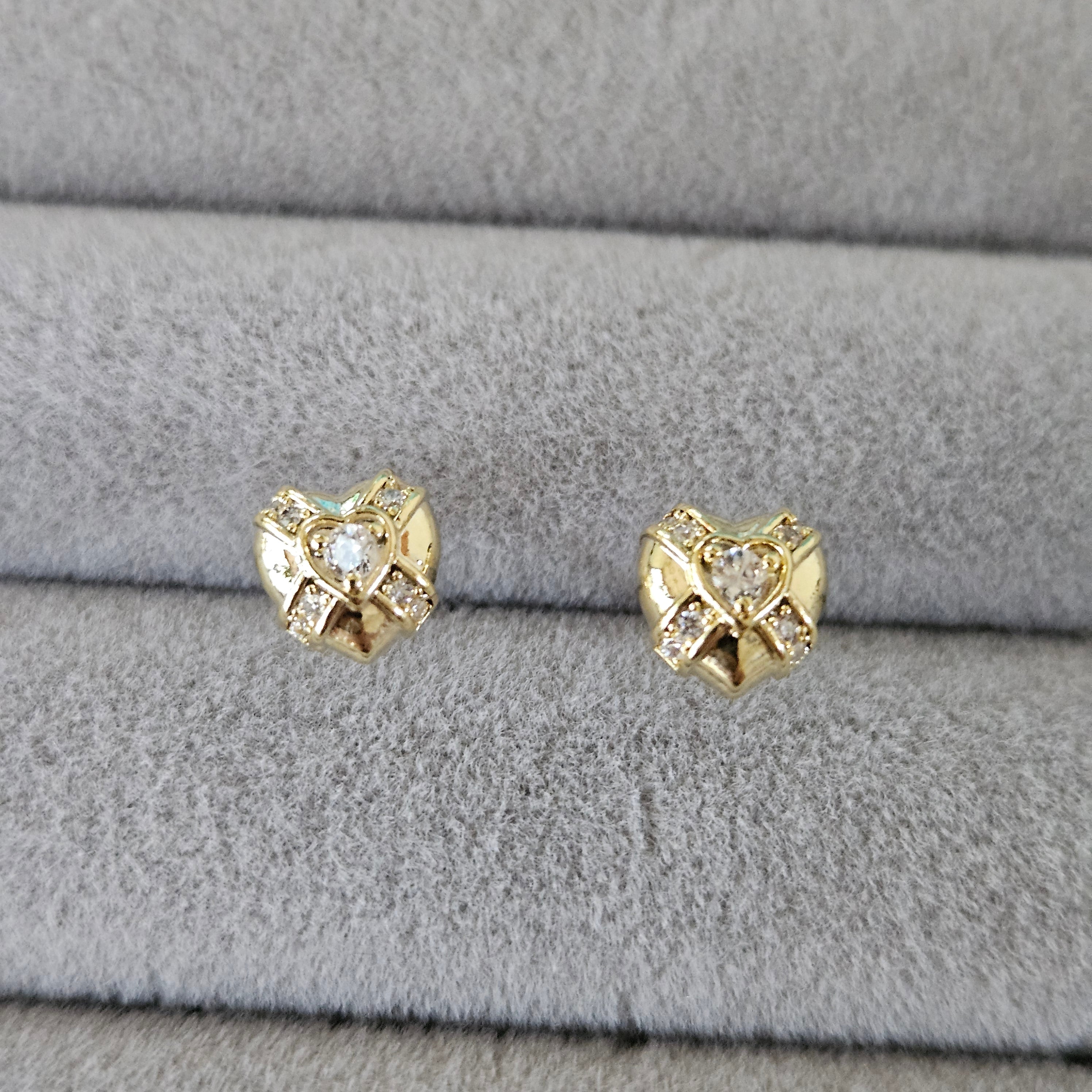 金色細粒心心耳釘
