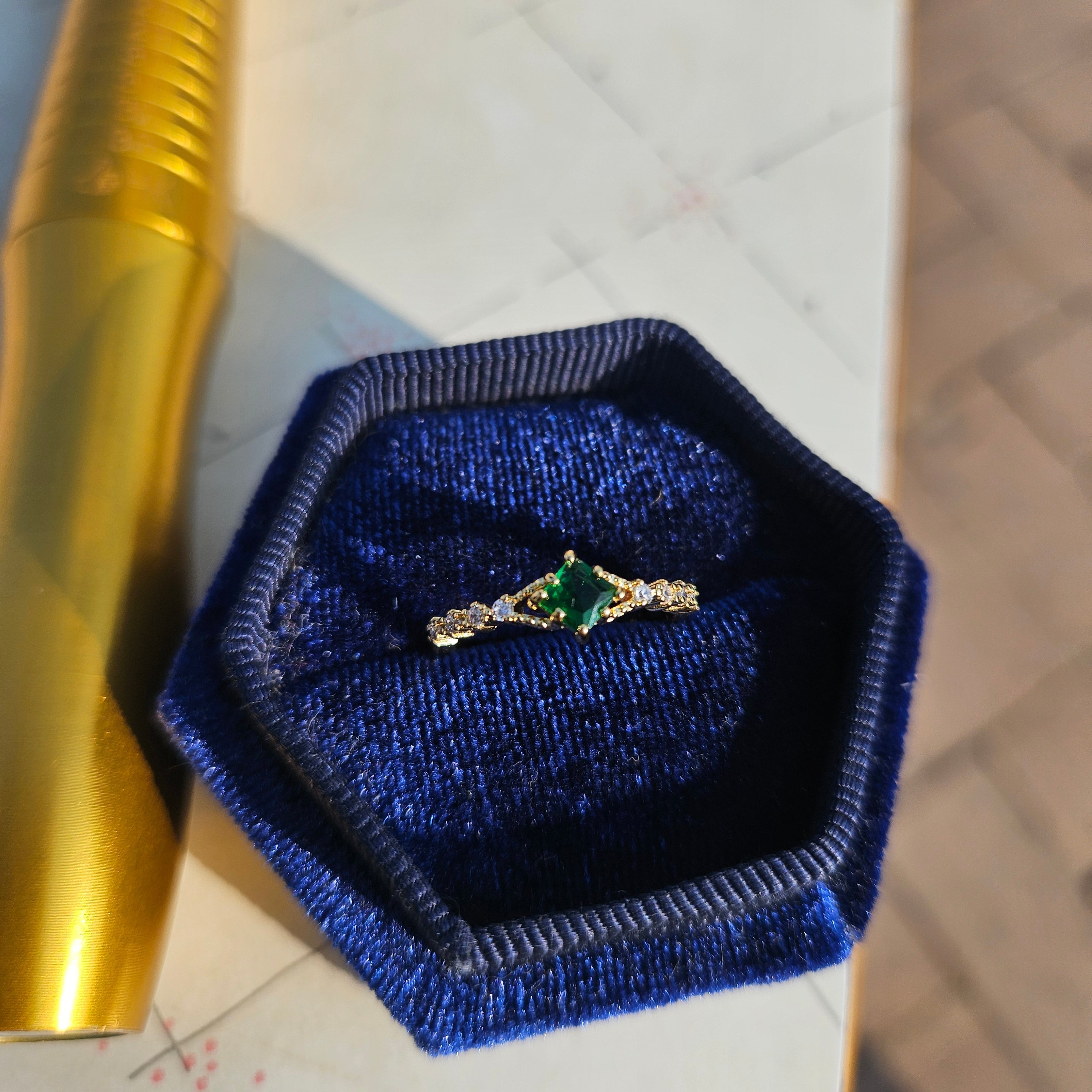 386.戒指