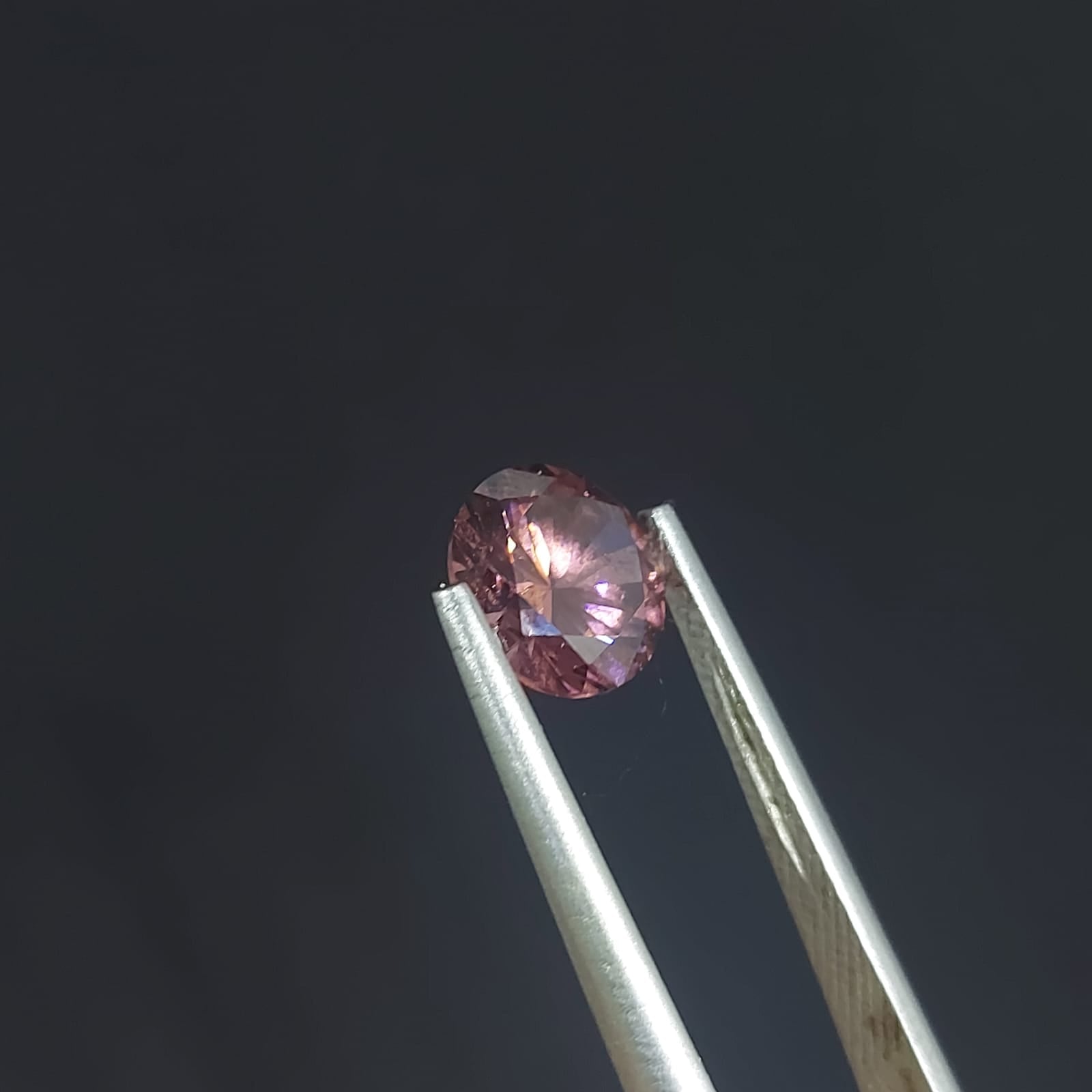 煙燻粉紅圓鑽 2卡