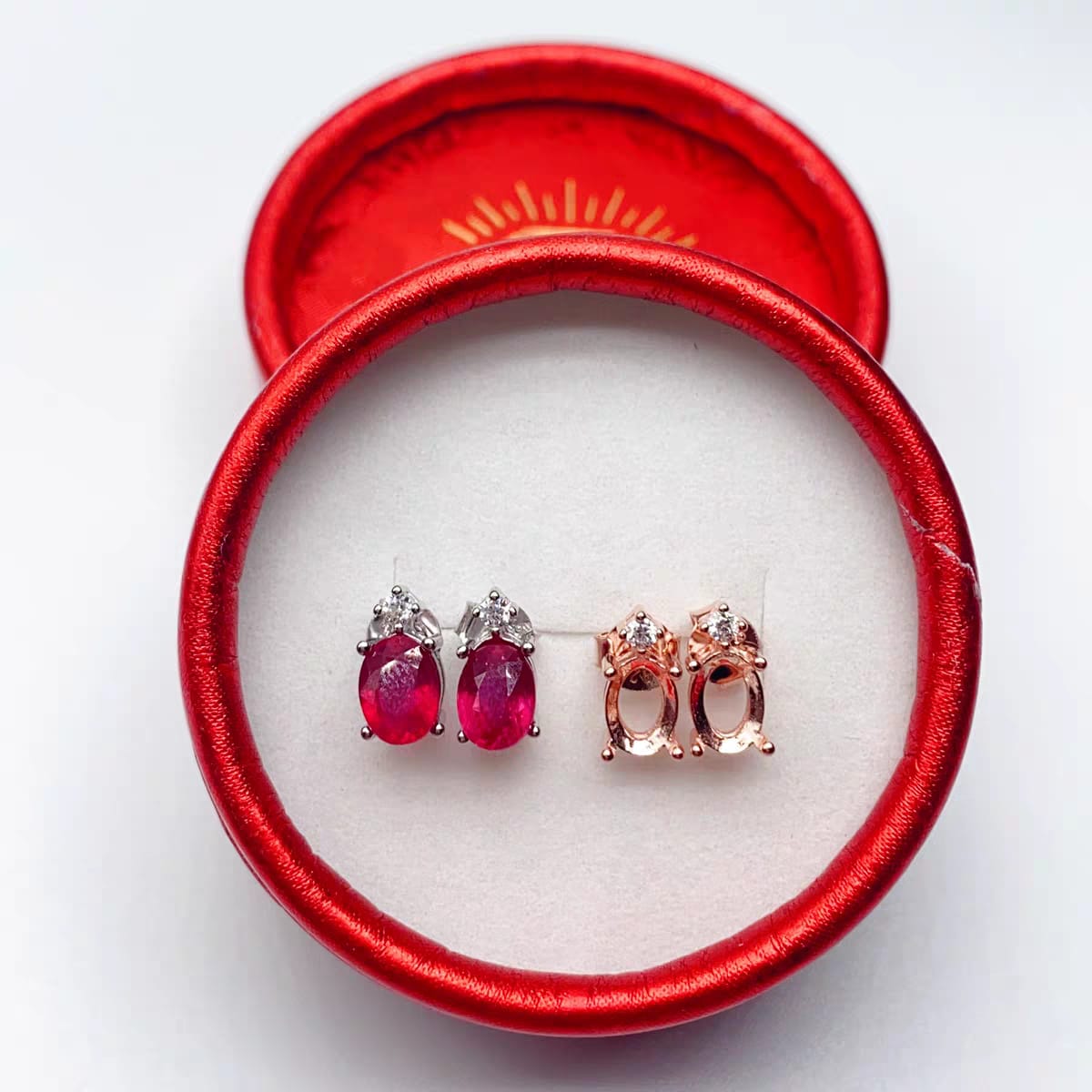 S070-earrings