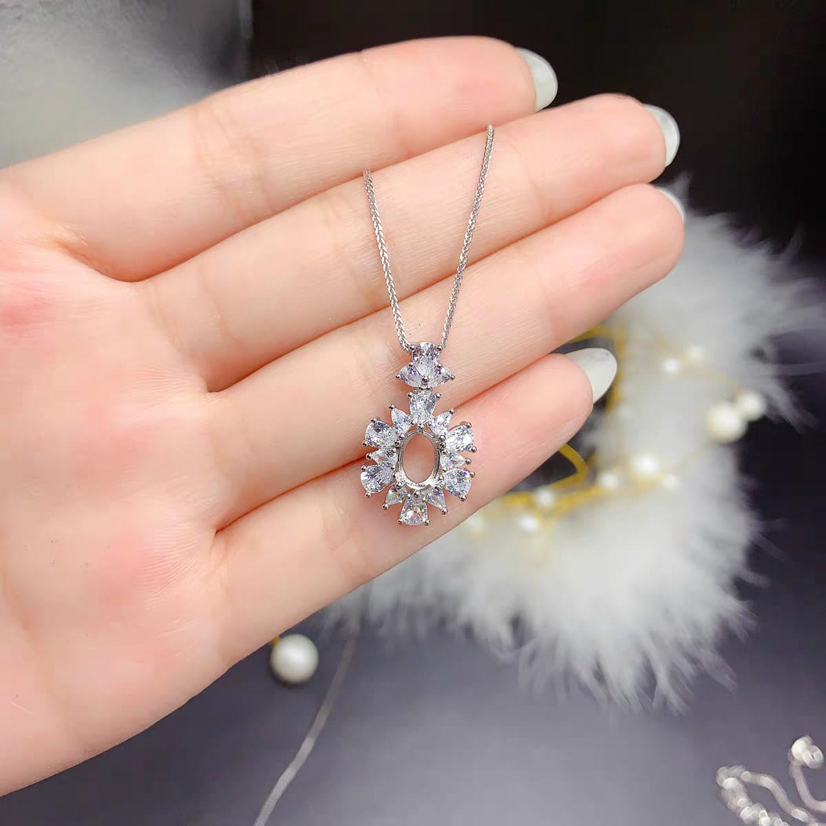 S077-pendants