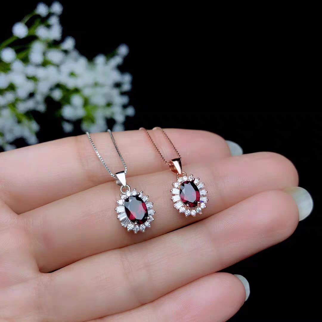 S077-pendants
