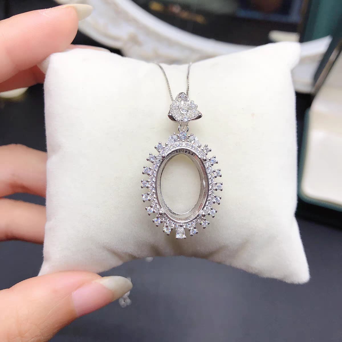 S078-pendants