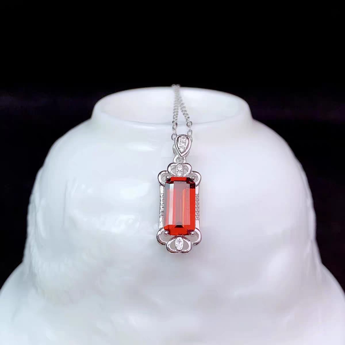 S081-pendants