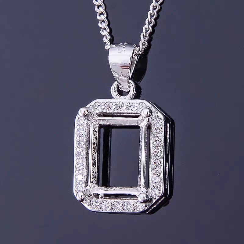 S082-pendants