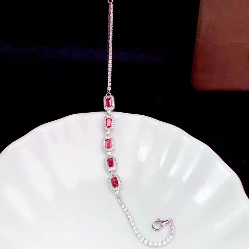 S084-bracelets