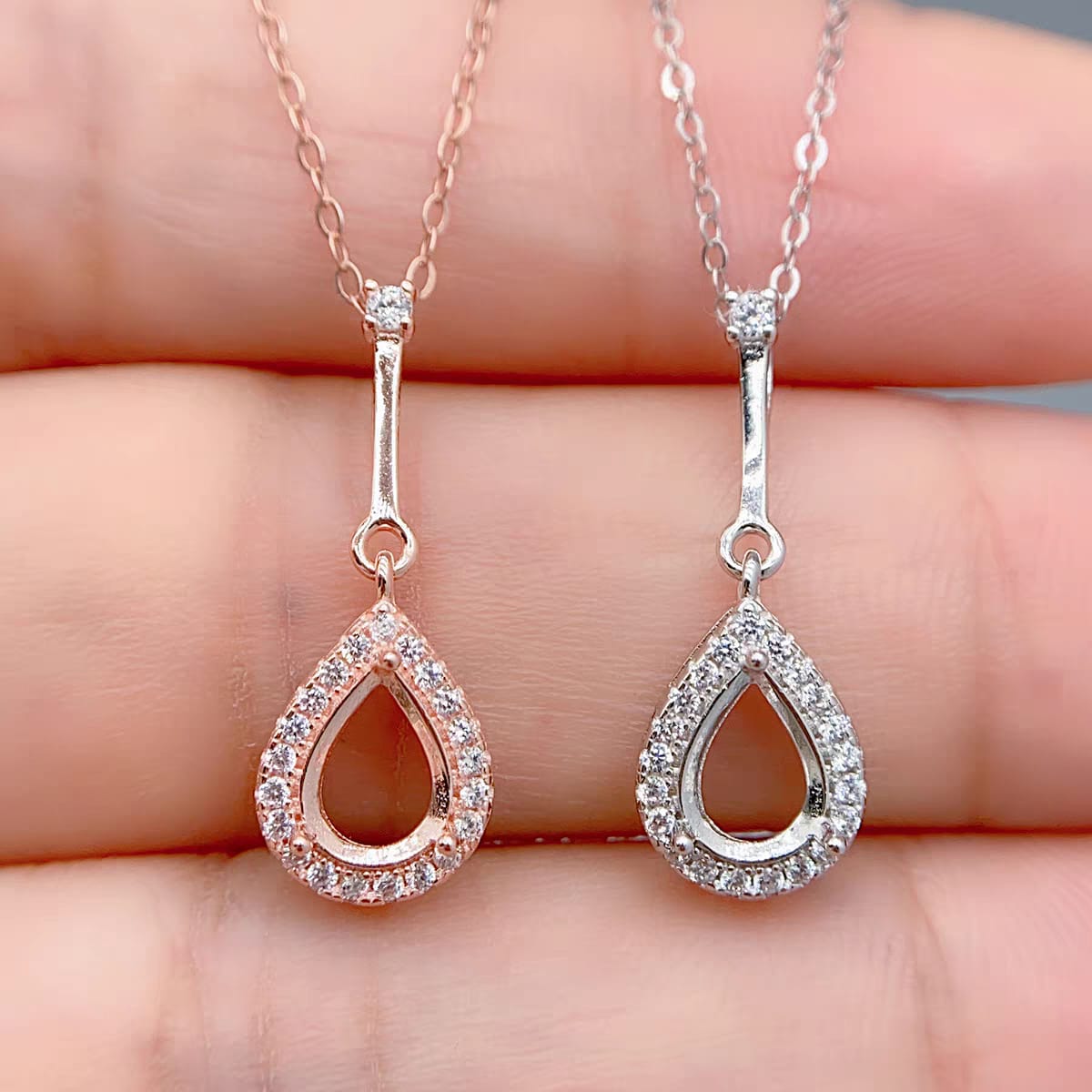 S087-pendants