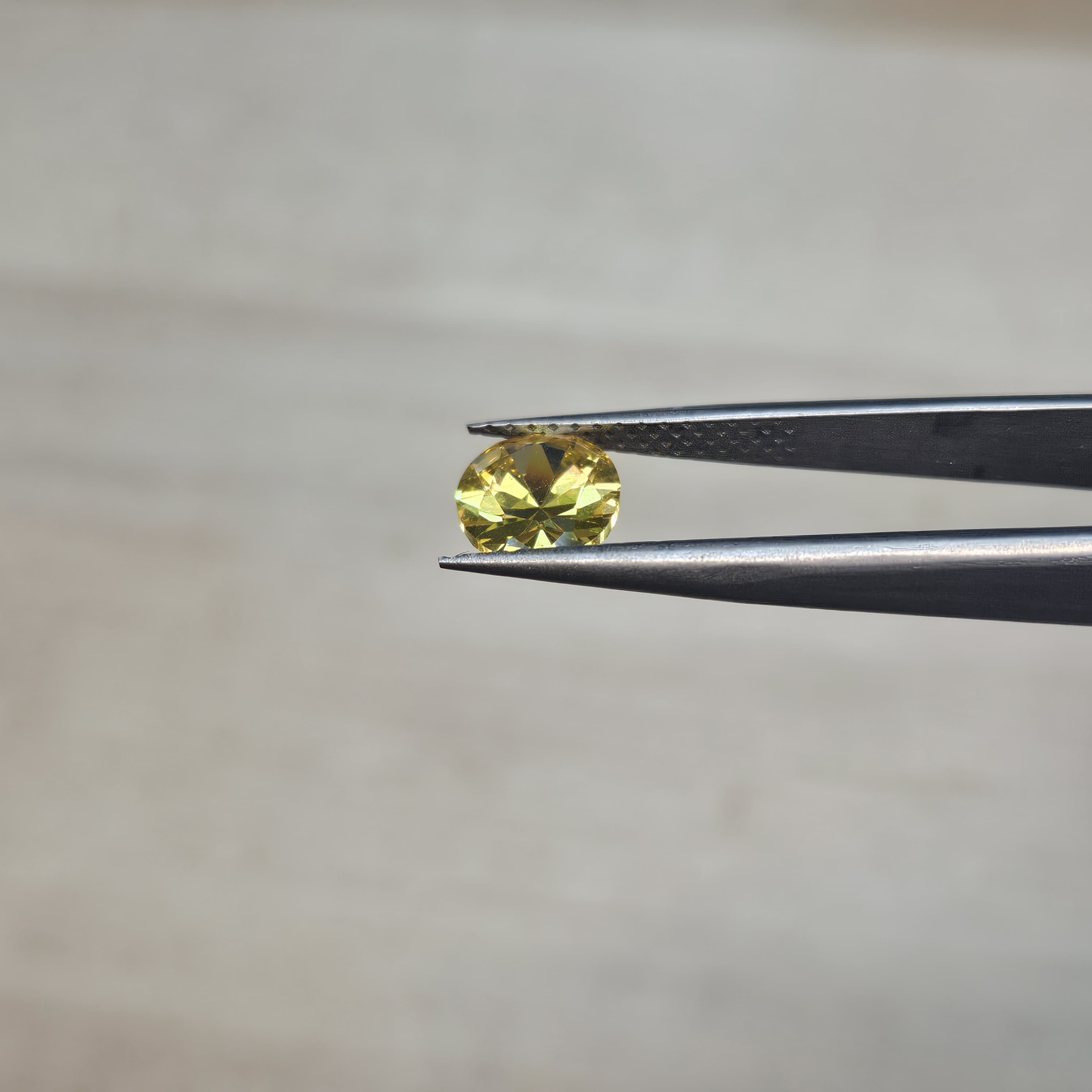 淺橄欖小小蛋形