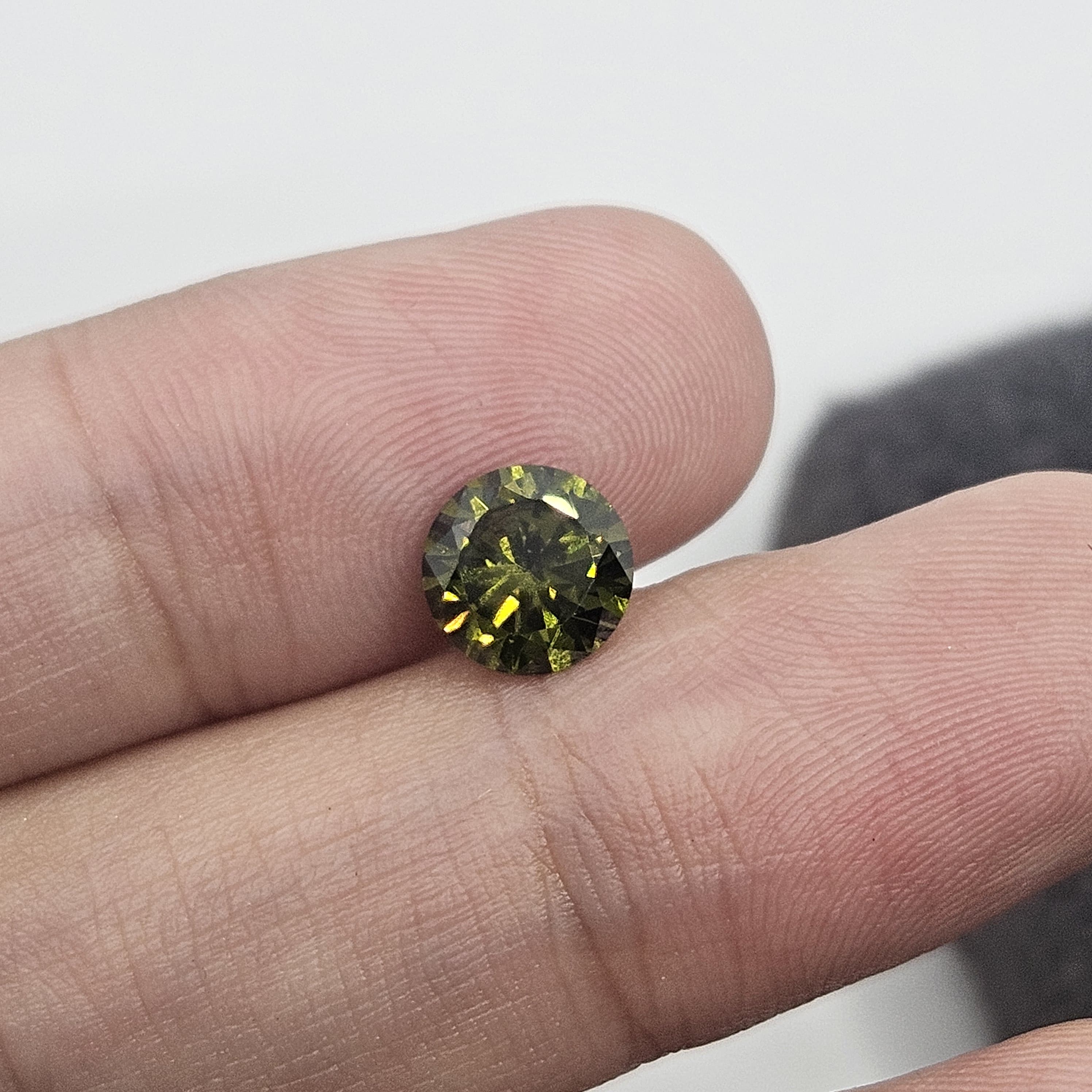 軍綠色圓鑽1.5卡