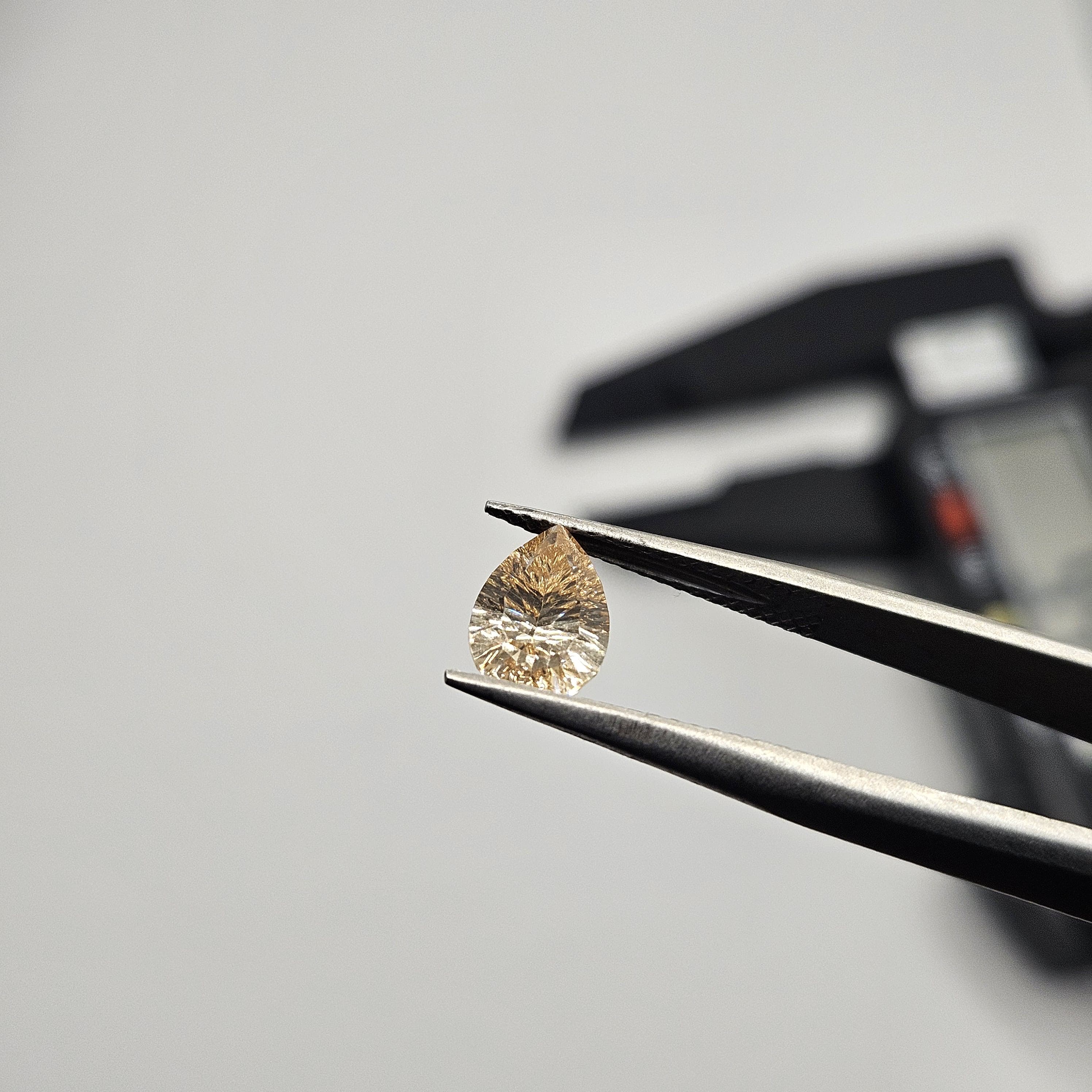 千禧切水滴沙漠金