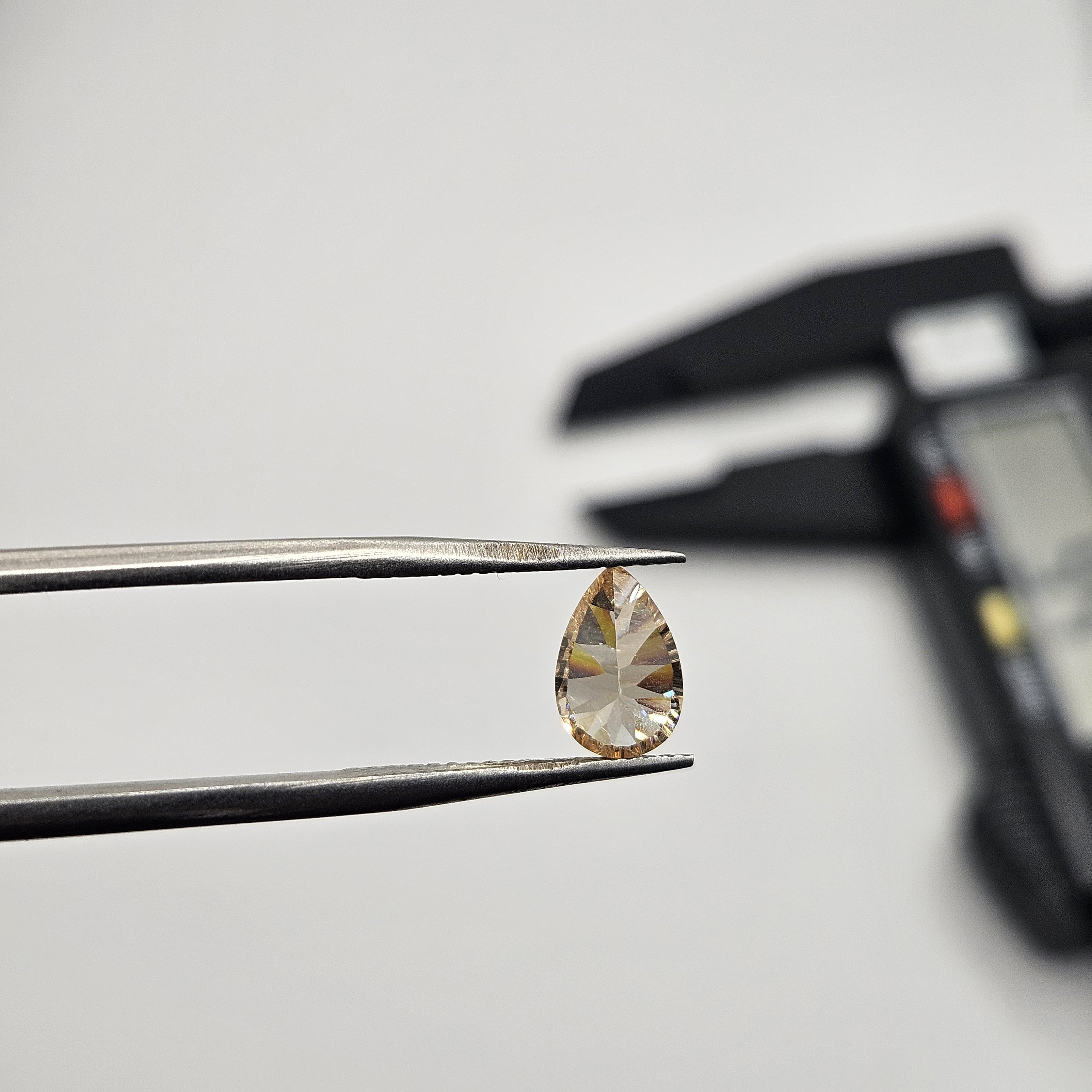 千禧切水滴沙漠金