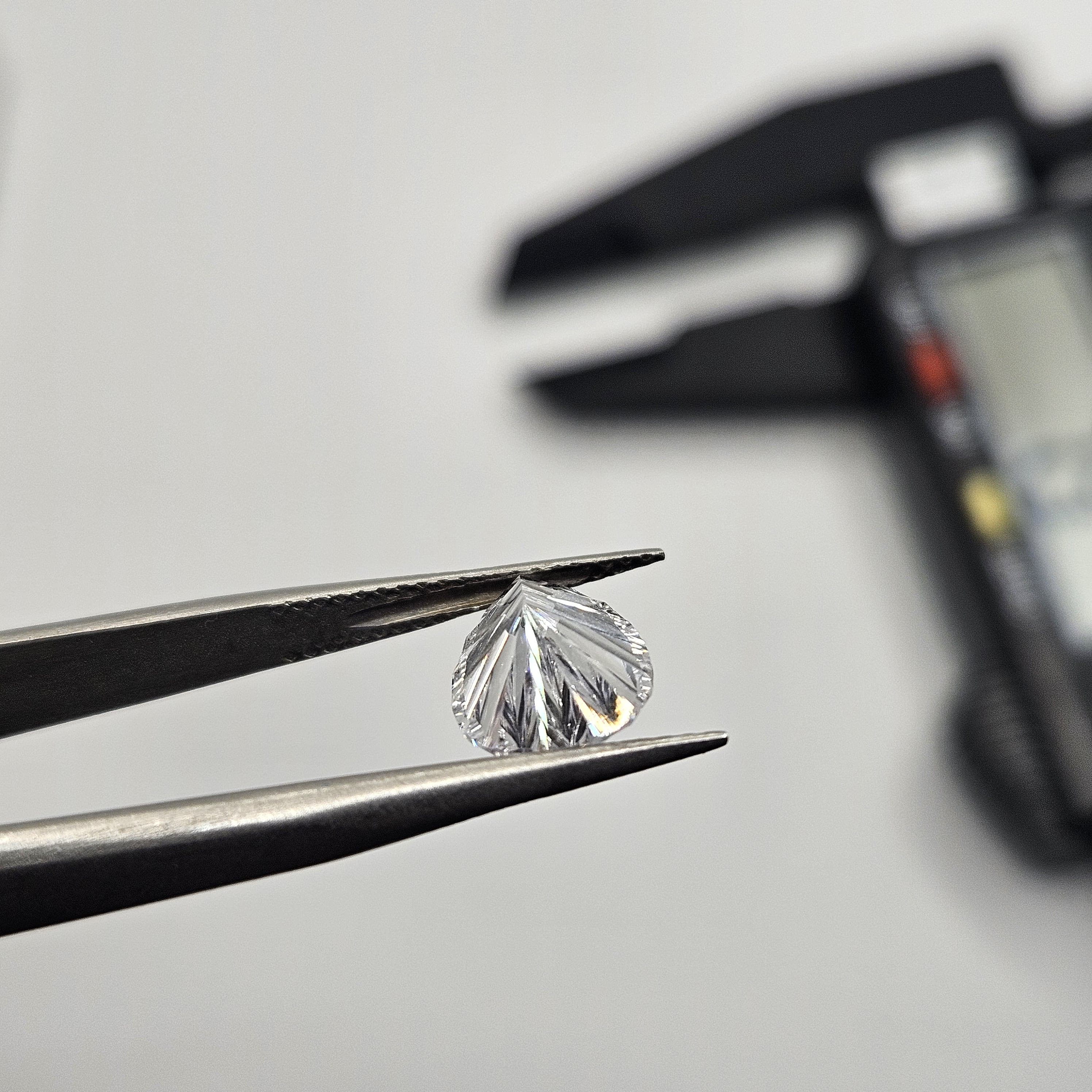 千禧切白鑽水滴（稀有）