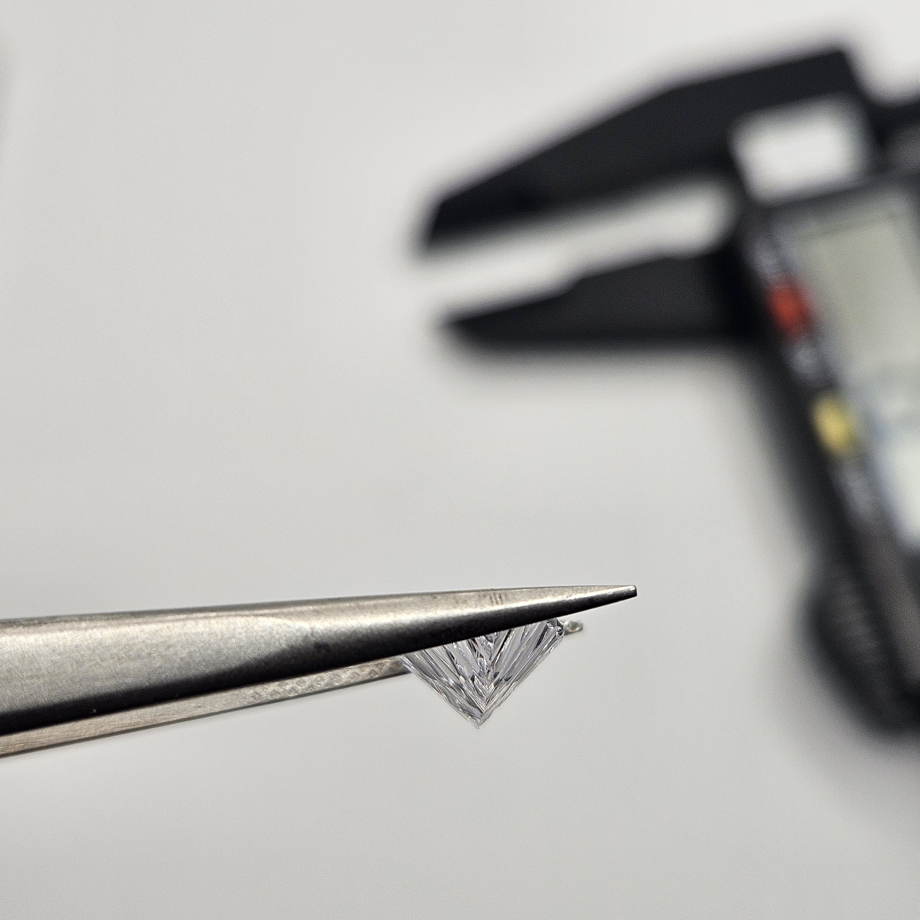 千禧切白鑽水滴（稀有）