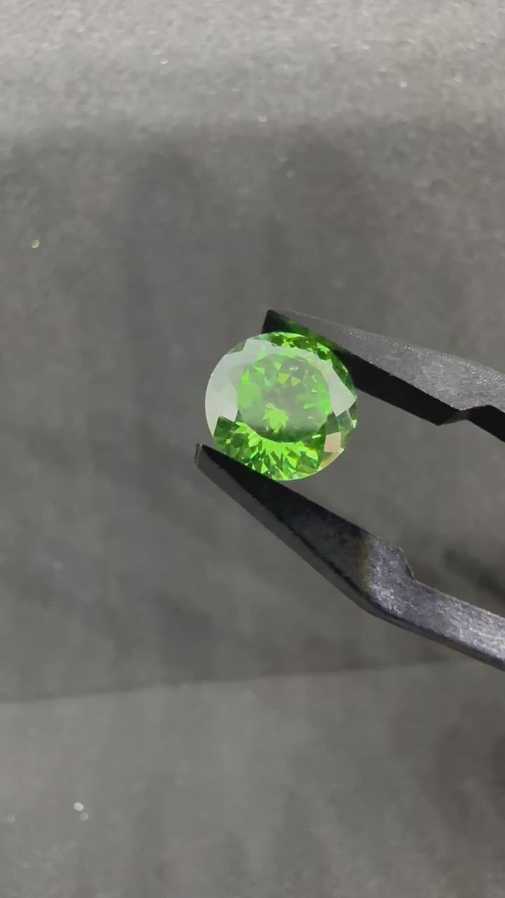 特殊切割綠鑽(no stock)