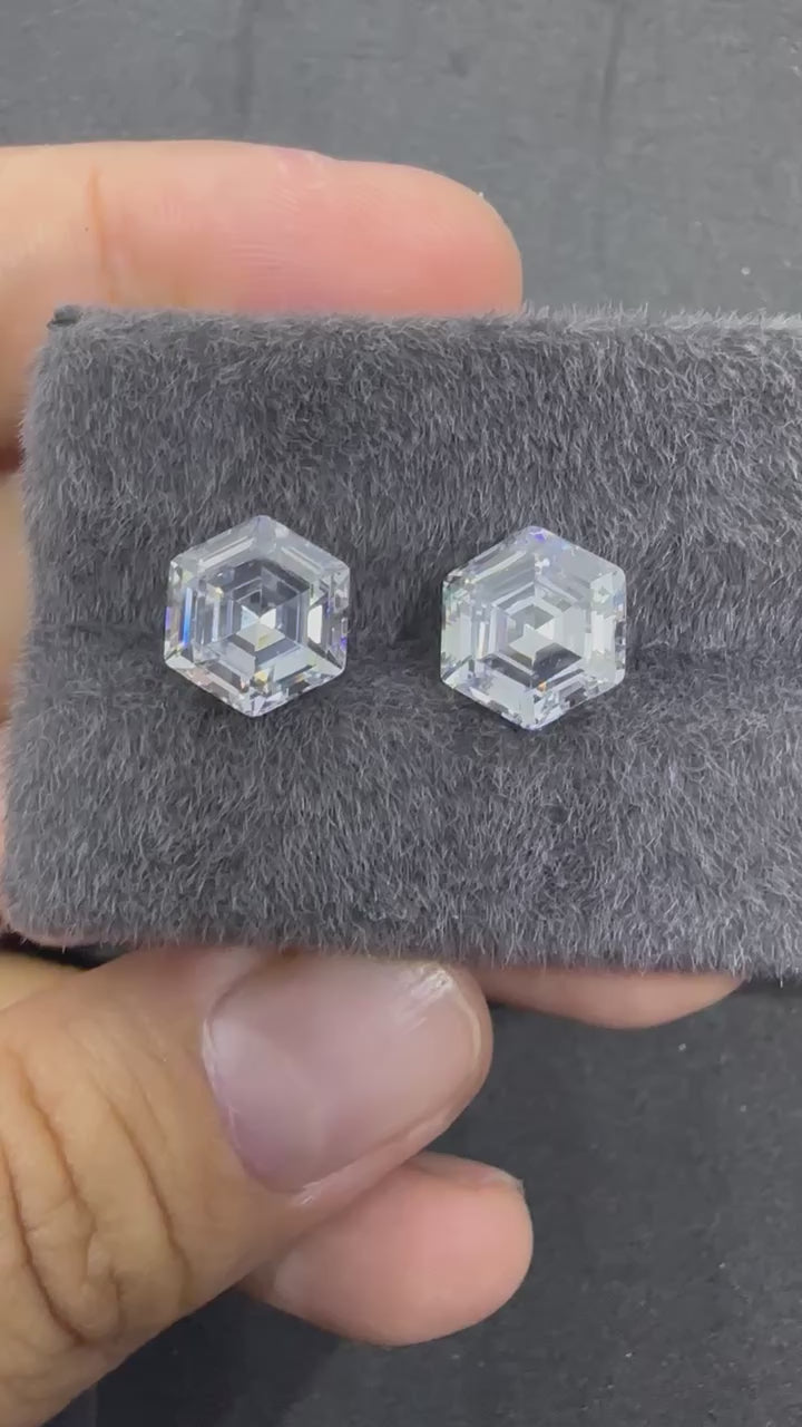 對裝Hexagon × Asscher cut 鑽白色