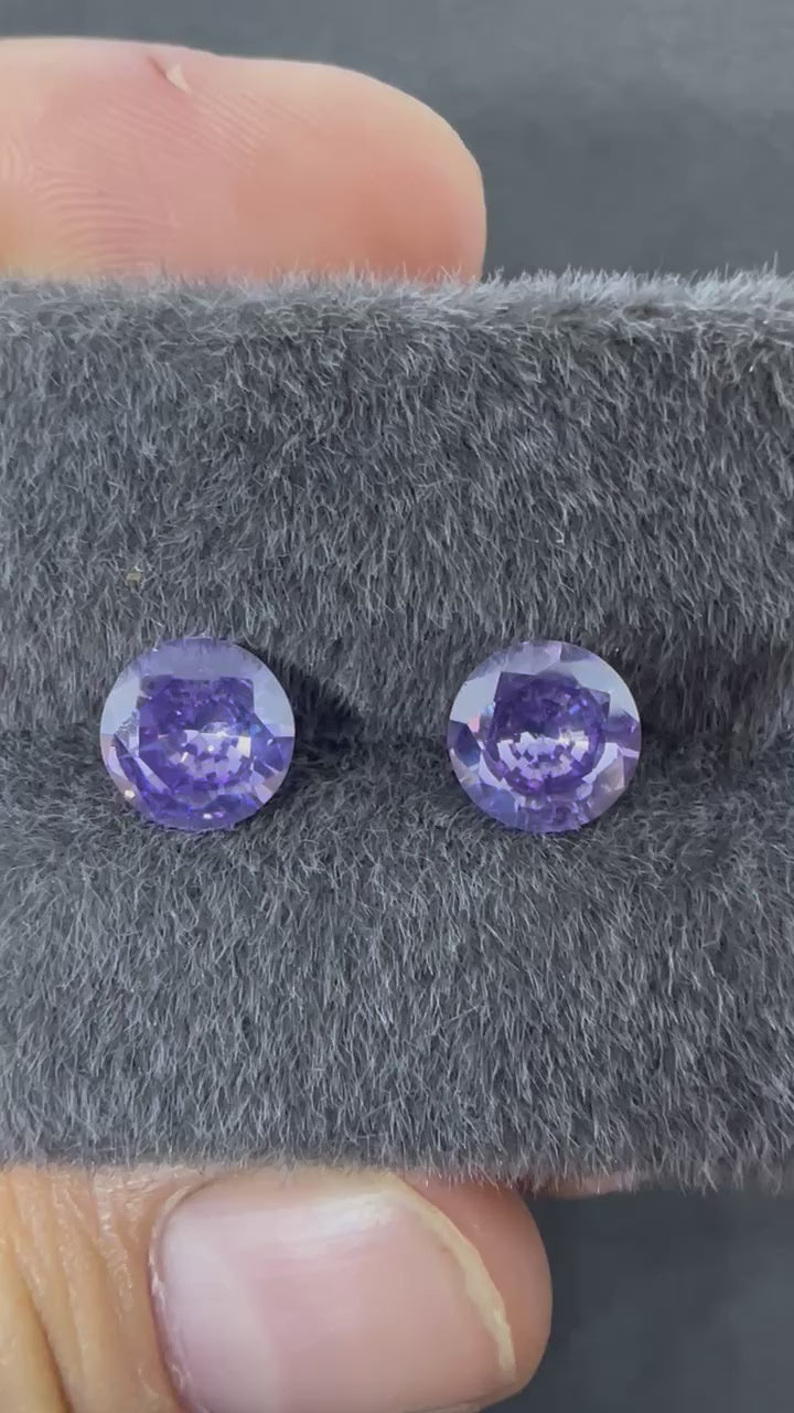 一對紫羅蘭圓鑽