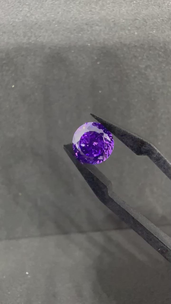 特殊切割圓鑽紫羅蘭色