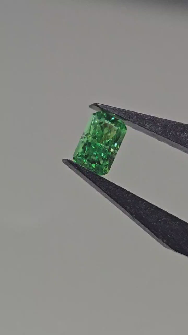 綠鑽長方雷迪恩