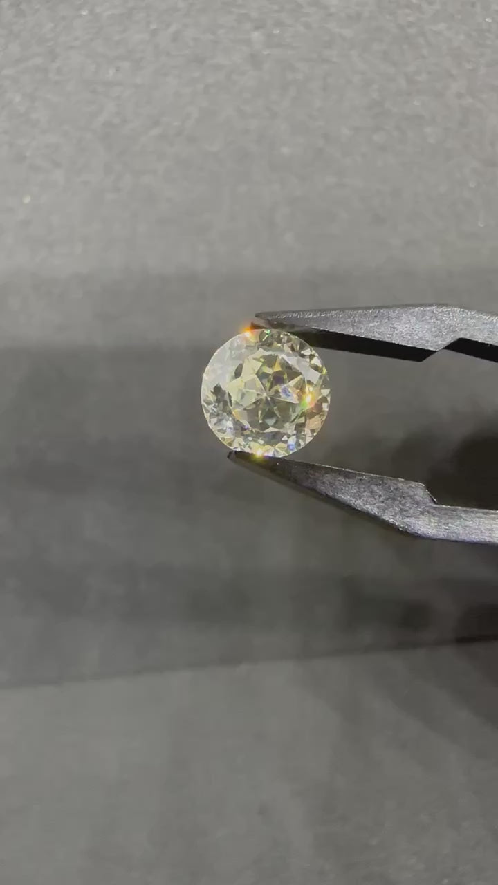 特殊星花切割圓鑽淡黃鑽