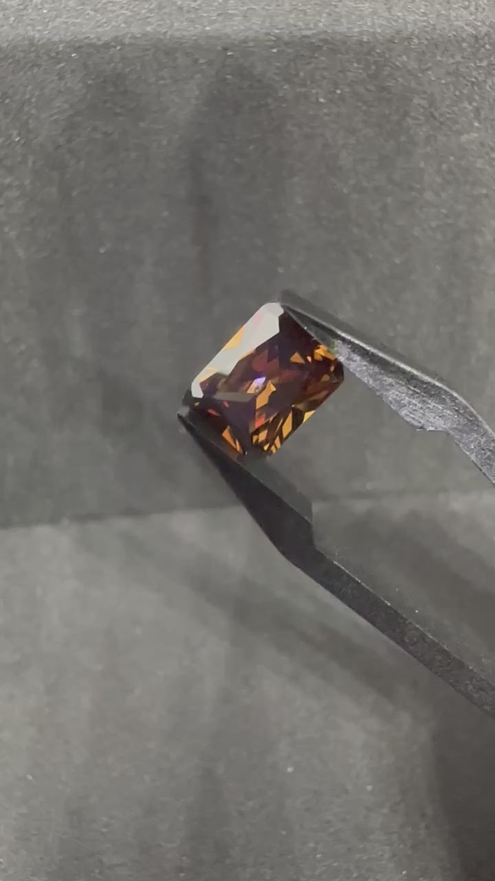 朱古力長方鑽(no stock)