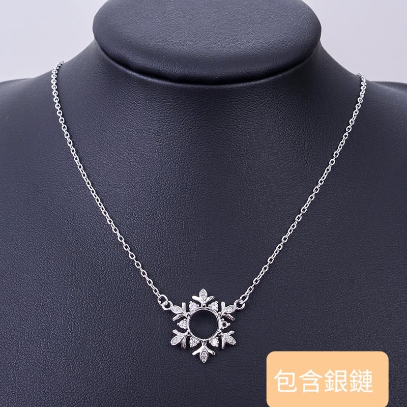 S001-necklaces