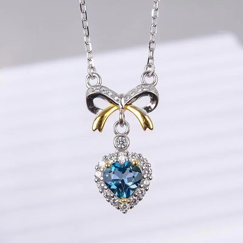 S009-necklaces