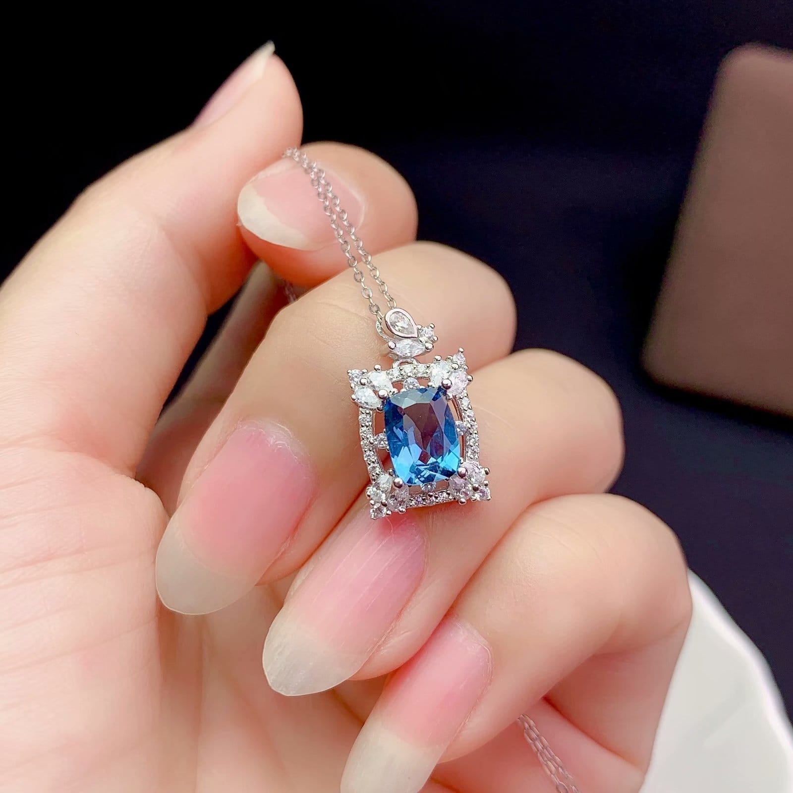 S013-pendants