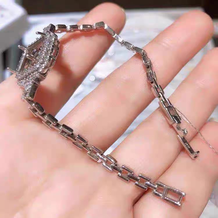 S016-Special_bracelets