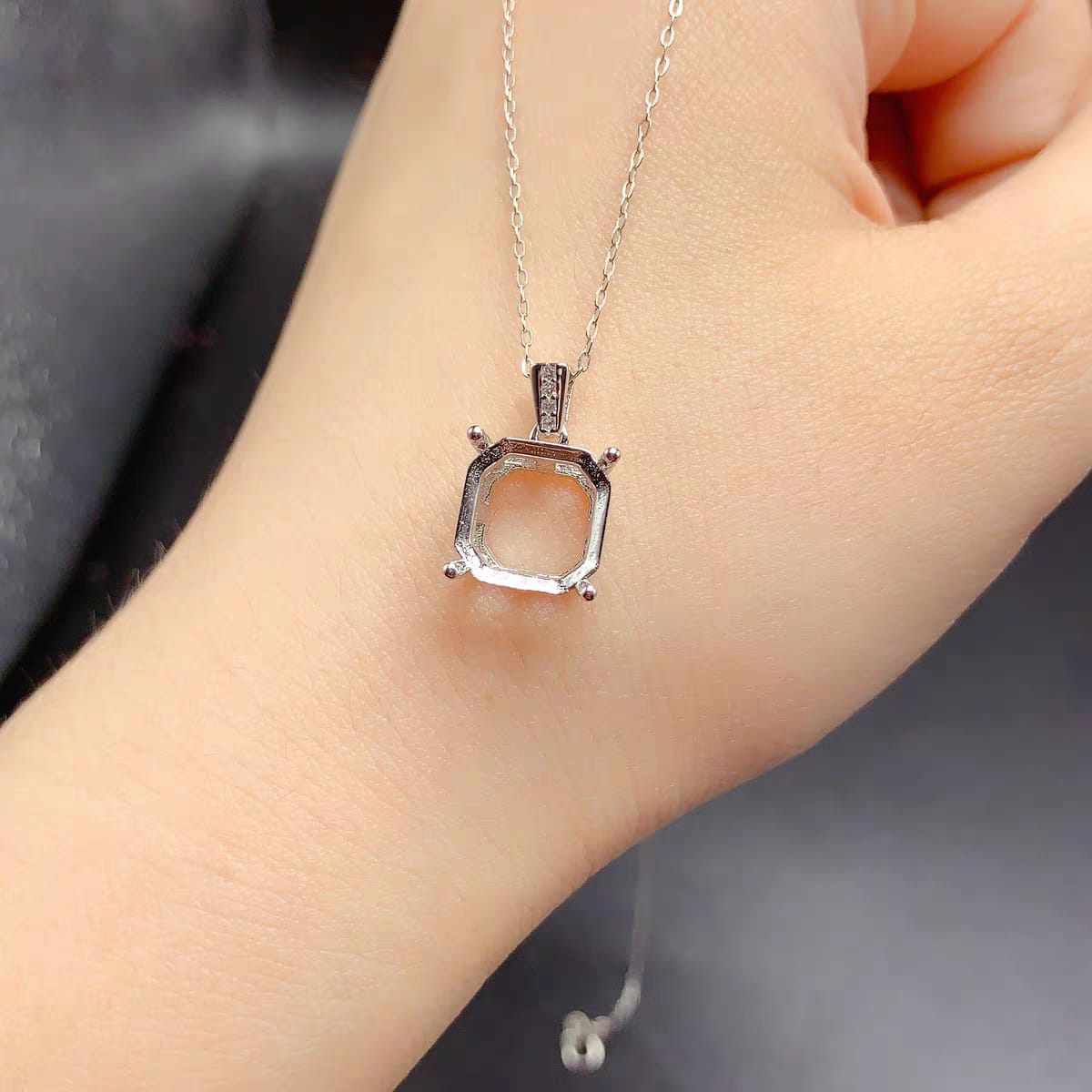 S021-pendants