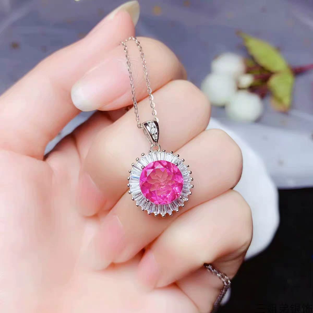 S022-pendants