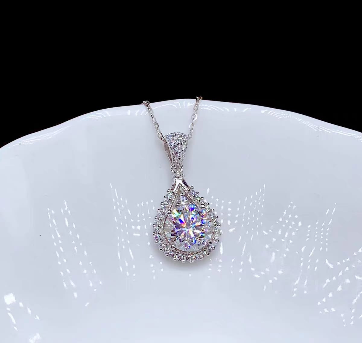 S023-pendants