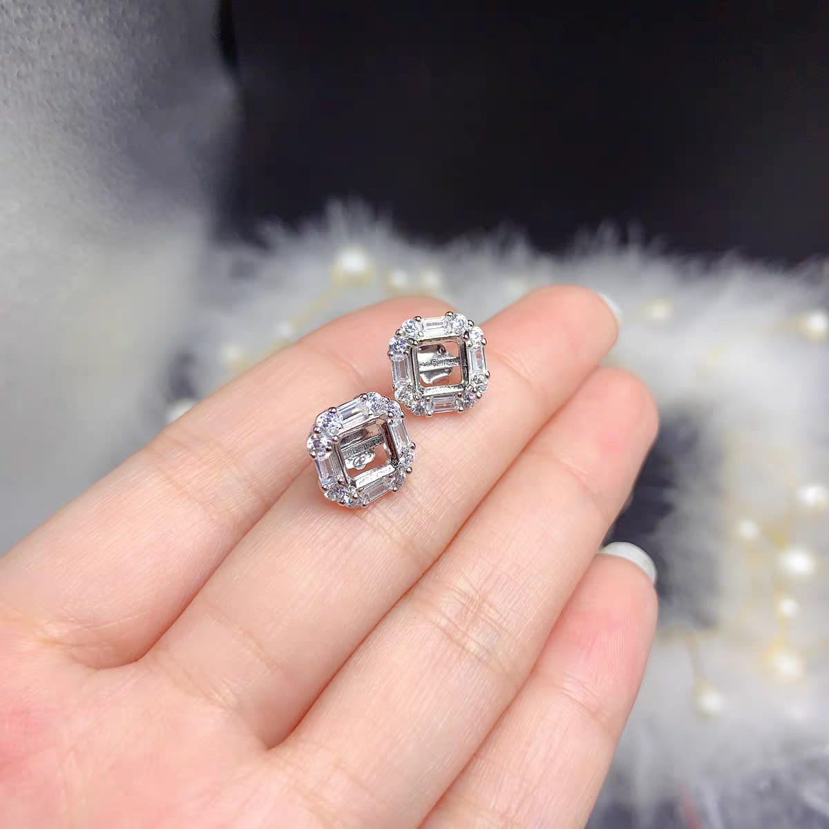 S028-earrings
