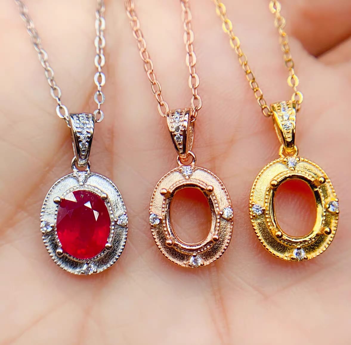 S034-pendants