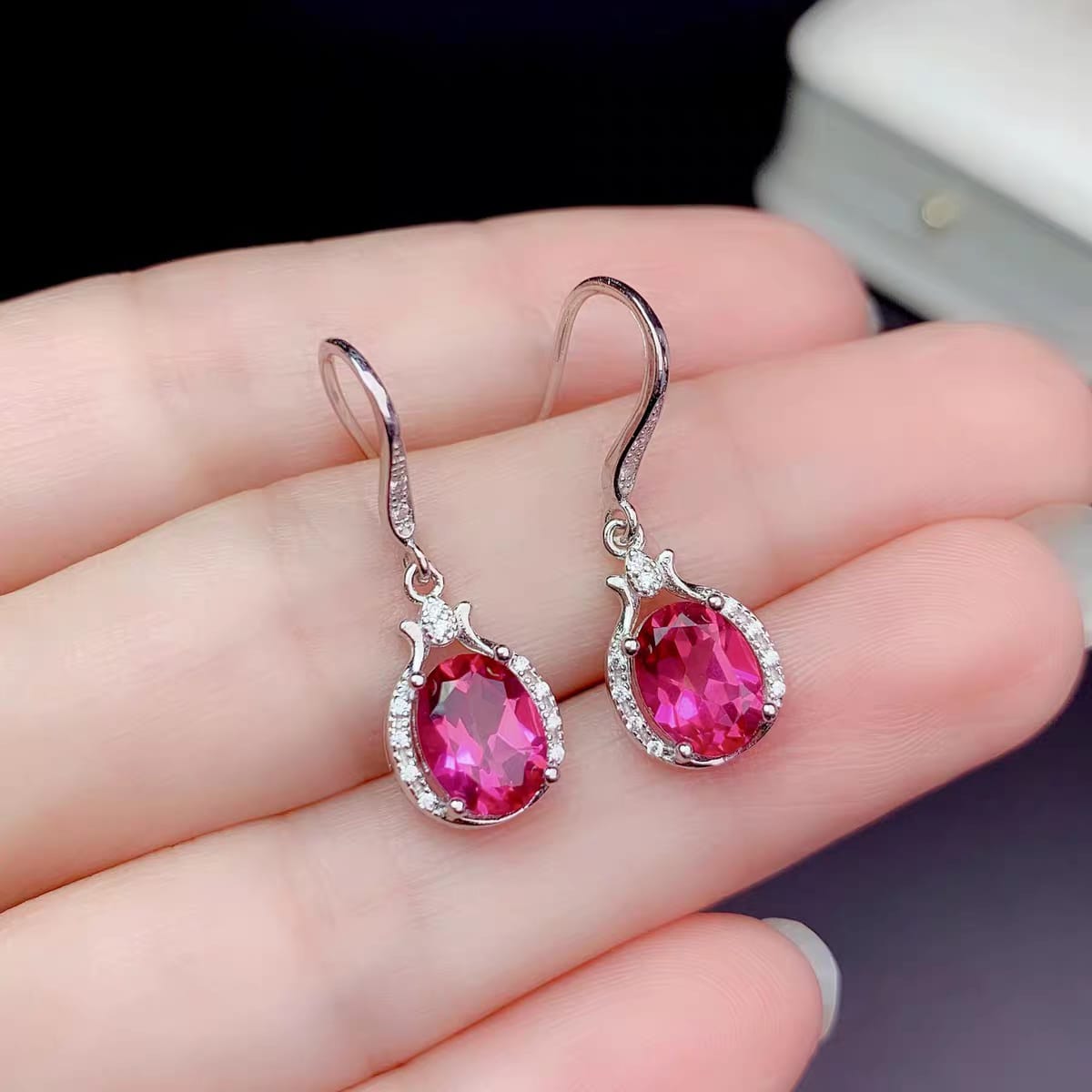 S037-earrings