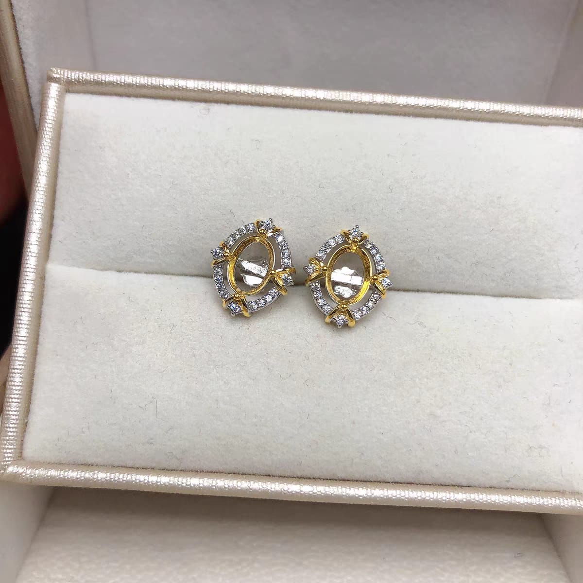 S037-earrings