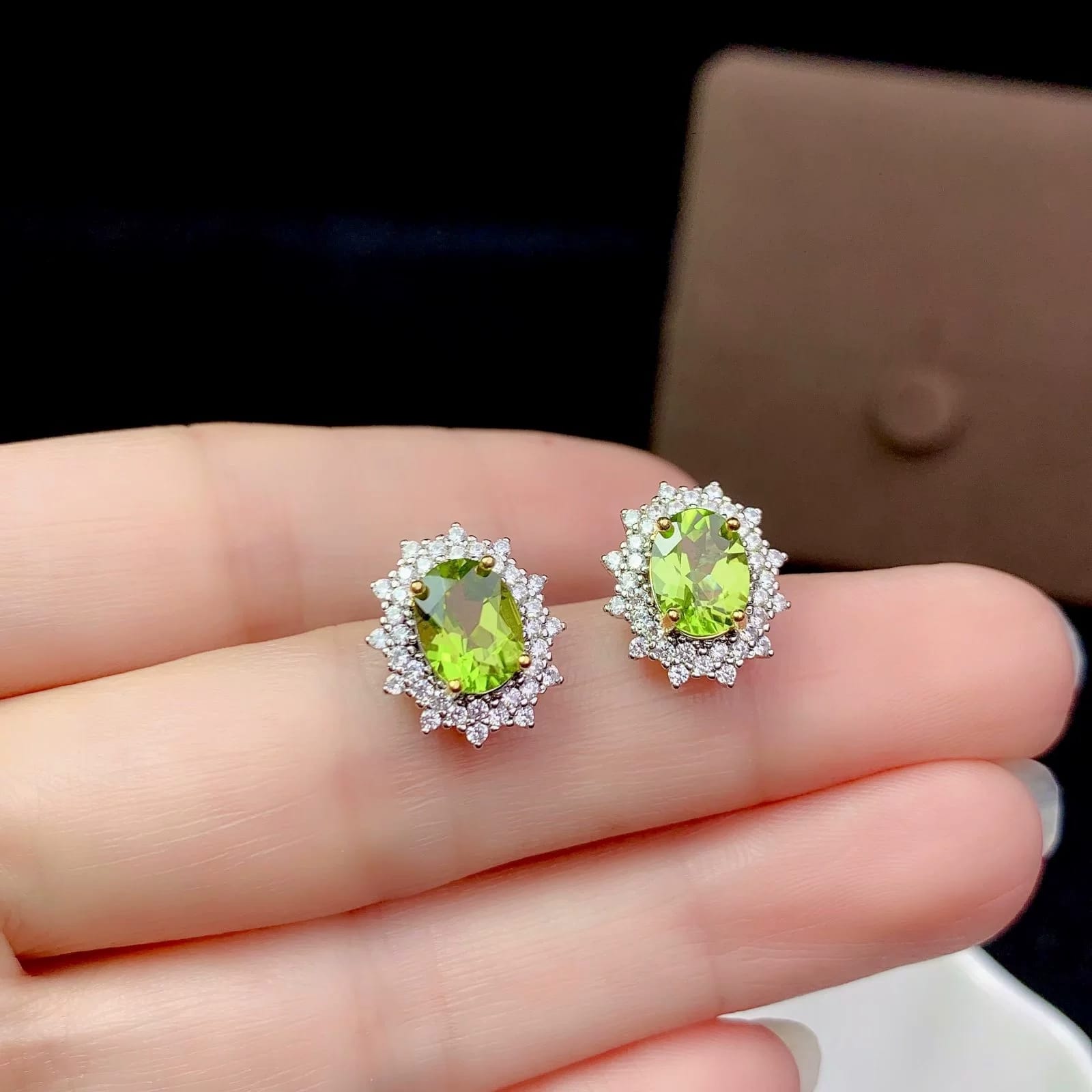 S037-earrings