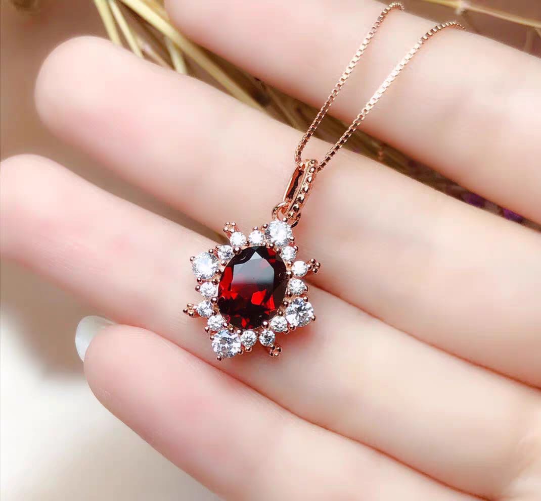S042-pendants