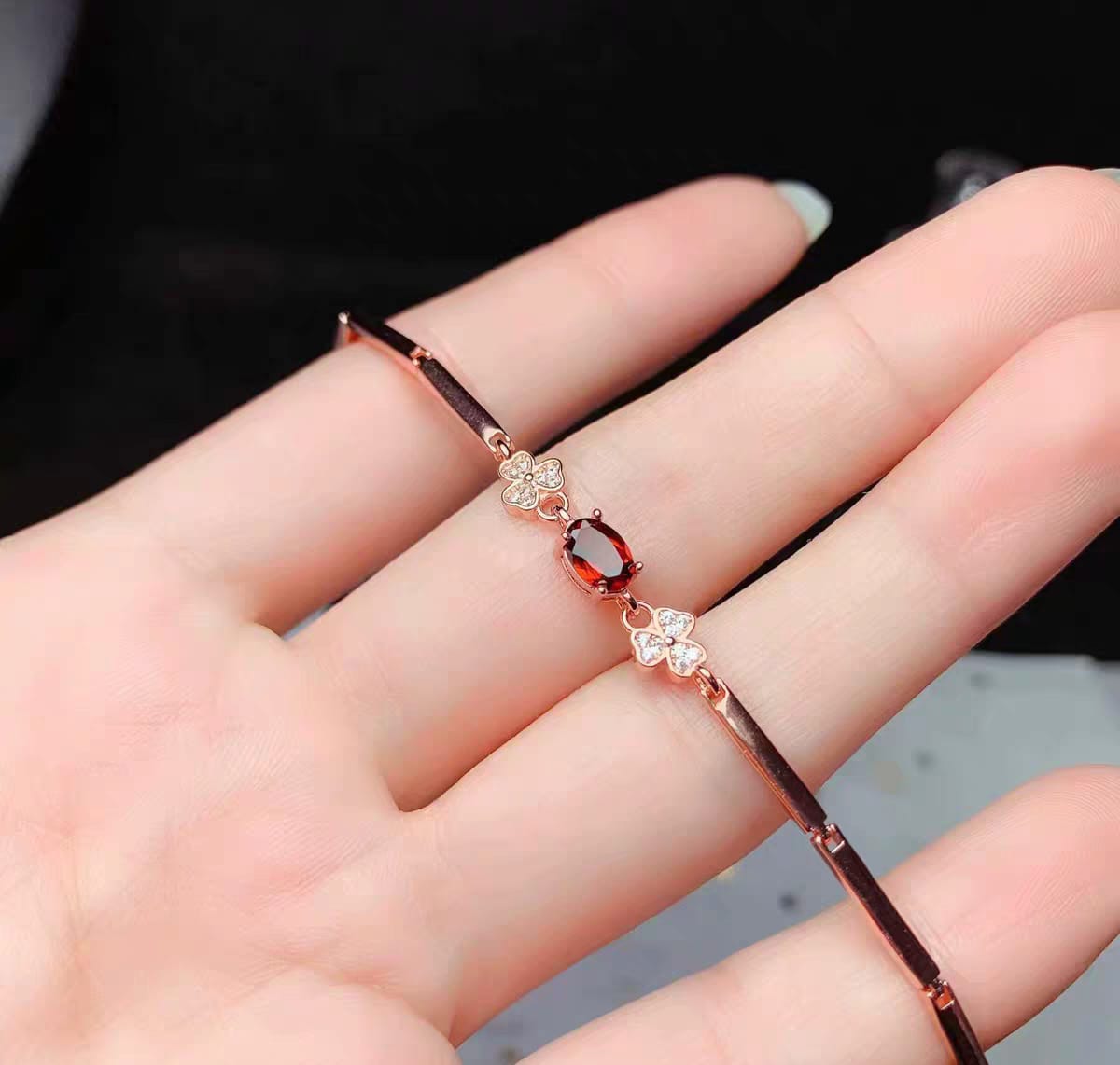 S044-bracelets