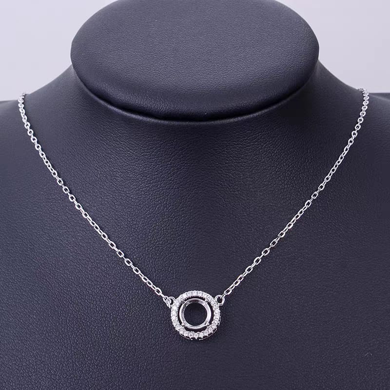 S057-necklaces